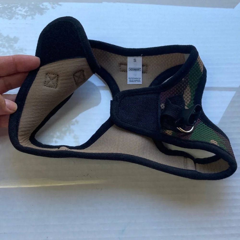 VOYAGER Dog Harness Camouflage Mesh Black Trim Buckle Double Rings Small Dog